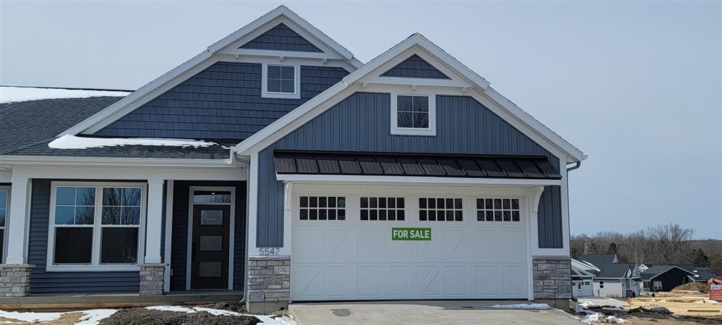 5547 Canal Avenue 63, Wyoming, MI 49418