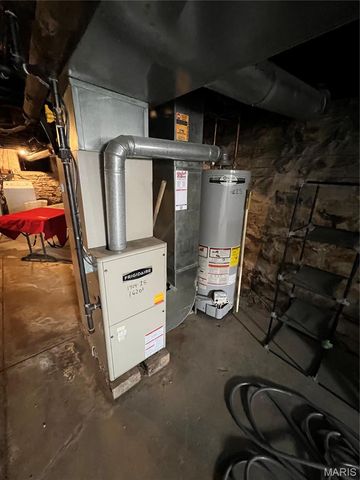 1404 Woodland Drive, Richmond Heights, MO 63117