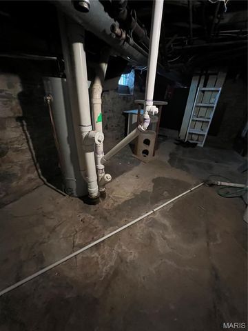 1404 Woodland Drive, Richmond Heights, MO 63117