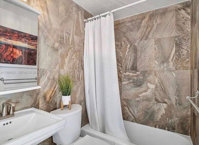 1720 Harrison St 15A, Hollywood, FL 33020