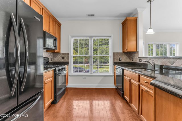 7206 Falston Circle 7206, Old Bridge, NJ 08857