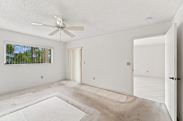 15355 LAKES OF DELRAY Boulevard 314, Delray Beach, FL 33484