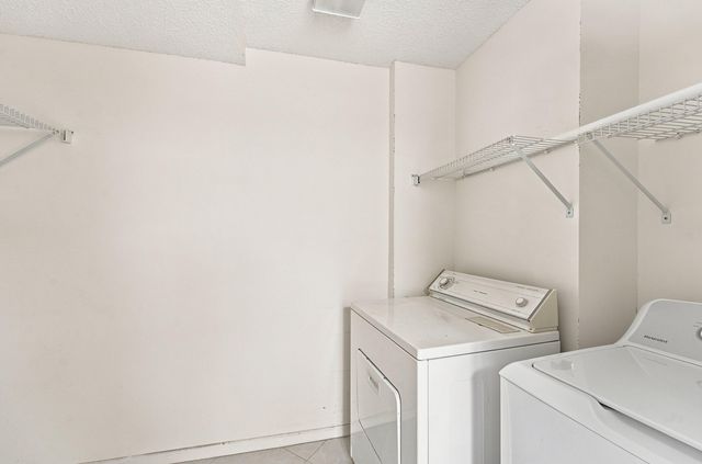 15355 LAKES OF DELRAY Boulevard 314, Delray Beach, FL 33484