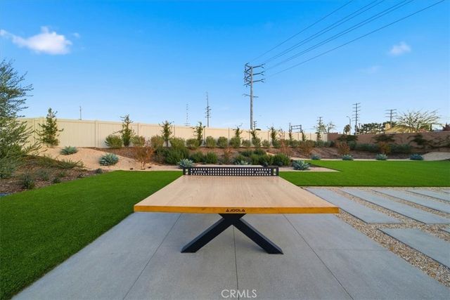 42971 Summer Lane, Lancaster, CA 93536