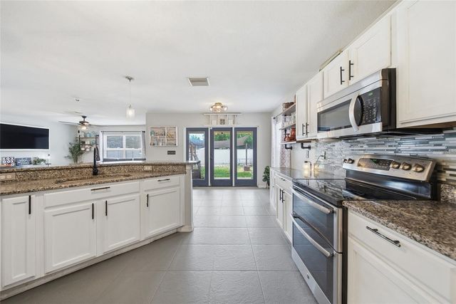 7510 MAROON PEAK DRIVE, Ruskin, FL 33573