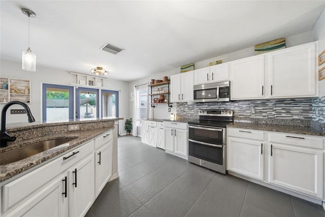 7510 MAROON PEAK DRIVE, Ruskin, FL 33573