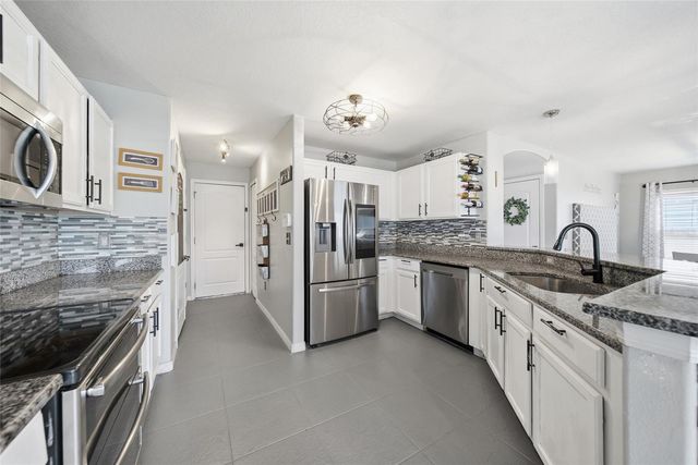 7510 MAROON PEAK DRIVE, Ruskin, FL 33573