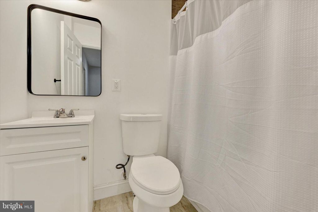 Image 16 of property listing at 3105 FRISBY ST, Baltimore, MD 21218