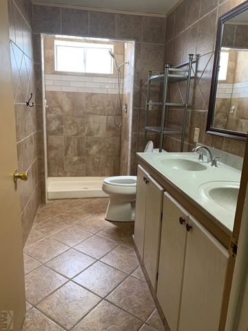 2215 Montezuma Dr, Pueblo, CO 81003
