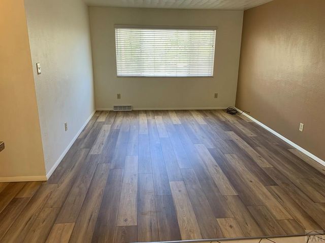 2215 Montezuma Dr, Pueblo, CO 81003