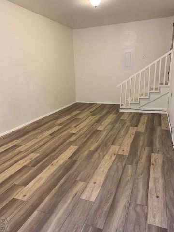 2215 Montezuma Dr, Pueblo, CO 81003