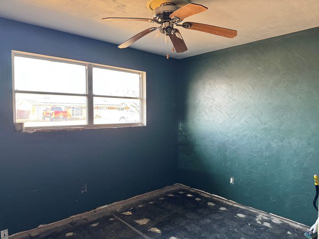 4317 Tanner Dr, Midland, TX 79703