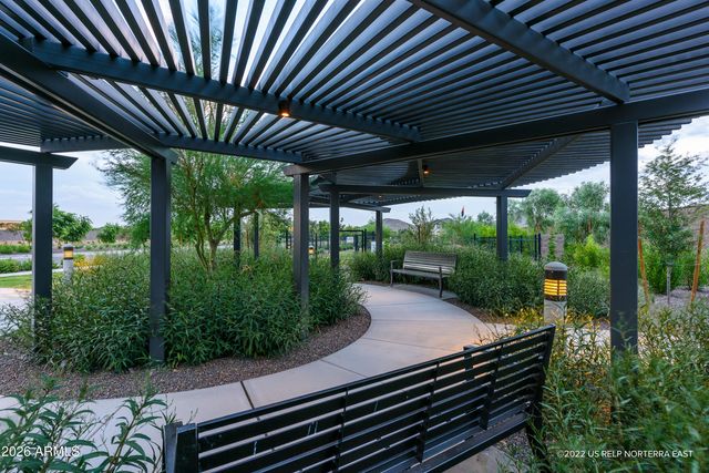 1951 W PASO Trail, Phoenix, AZ 85085