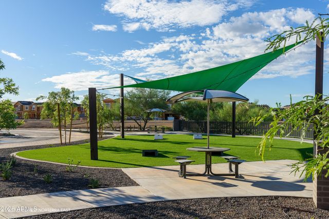 1951 W PASO Trail, Phoenix, AZ 85085