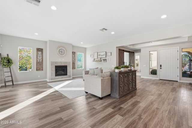 1951 W PASO Trail, Phoenix, AZ 85085