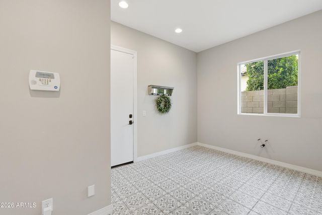 1951 W PASO Trail, Phoenix, AZ 85085