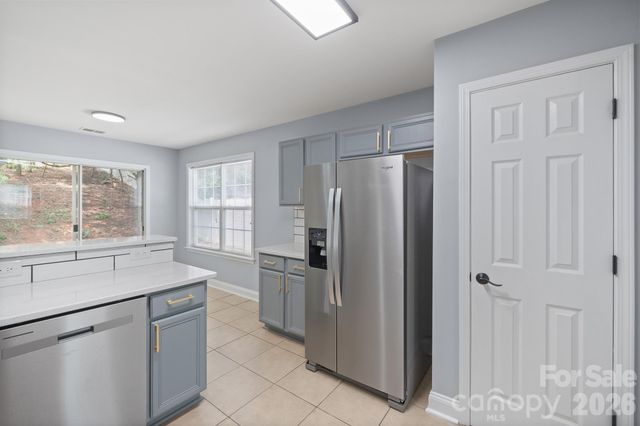 2646 Amber Crest Drive, Gastonia, NC 28052