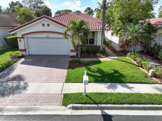 1140 W Bel Aire Dr W 1140, Pembroke Pines, FL 33027