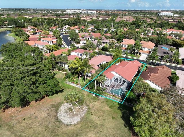 1140 W Bel Aire Dr W 1140, Pembroke Pines, FL 33027