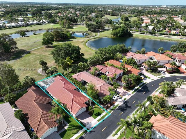 1140 W Bel Aire Dr W 1140, Pembroke Pines, FL 33027