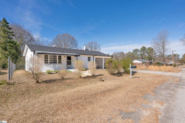 354 Captain Guy Road, Clinton, SC 29325