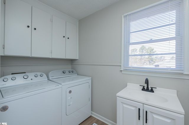 354 Captain Guy Road, Clinton, SC 29325