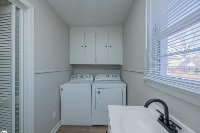 354 Captain Guy Road, Clinton, SC 29325