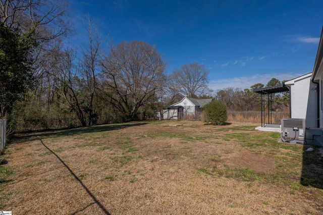 354 Captain Guy Road, Clinton, SC 29325