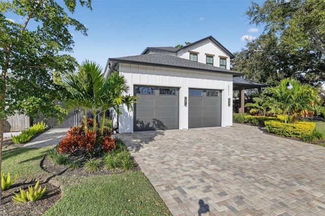 2311 GROVE STREET, Sarasota, FL 34239