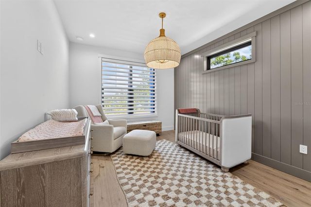 2311 GROVE STREET, Sarasota, FL 34239