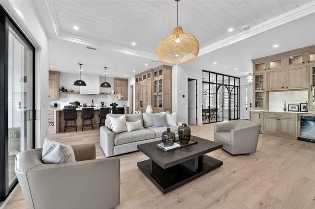 2311 GROVE STREET, Sarasota, FL 34239