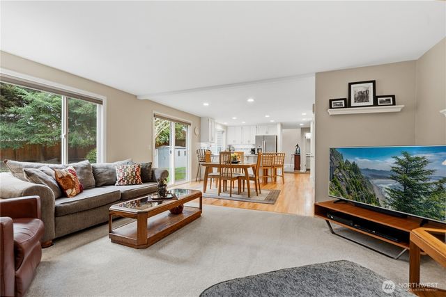 12916 49th Avenue W, Mukilteo, WA 98275