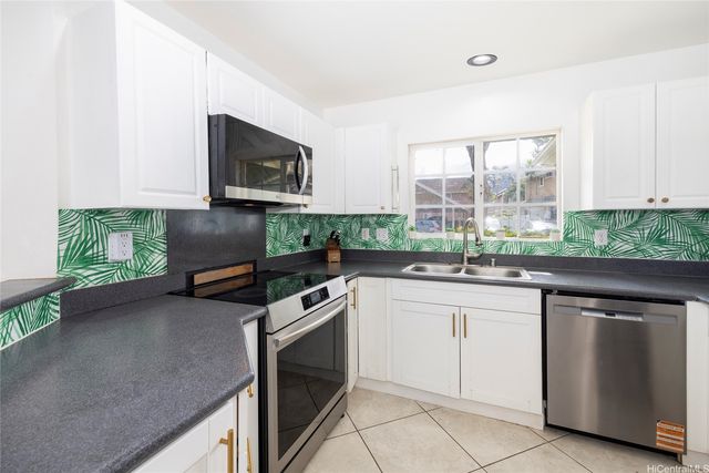87-1958 Pakeke Street R, Waianae, HI 96792