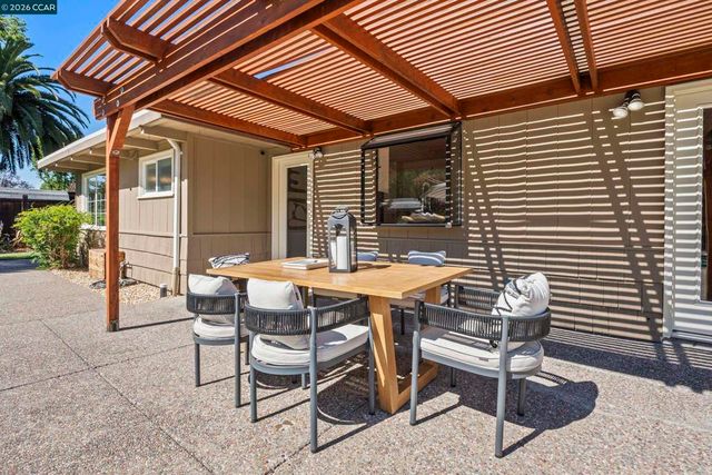 186 Arlene Dr, Walnut Creek, CA 94595