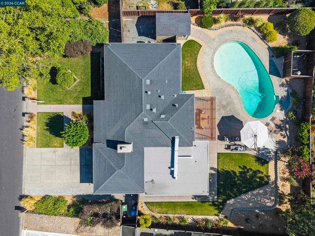 186 Arlene Dr, Walnut Creek, CA 94595