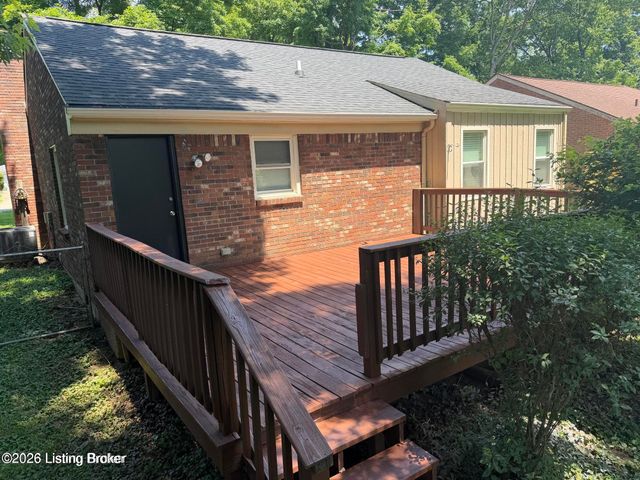 1020 Fenley Ave, Louisville, KY 40222