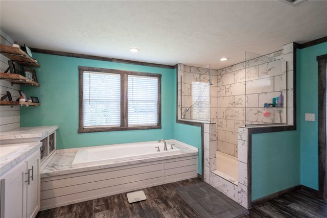 1590 Vz County Road 2816, Mabank, TX 75147