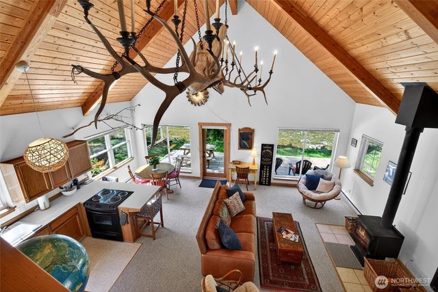 52225 SE 496th Place, Greenwater, WA 98022
