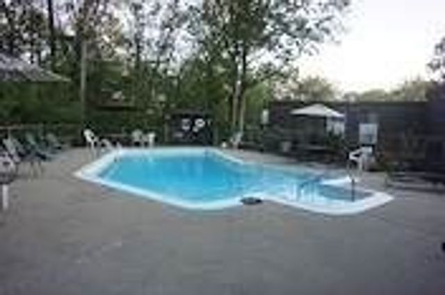 599 Old West Central C2, Franklin, MA 02038