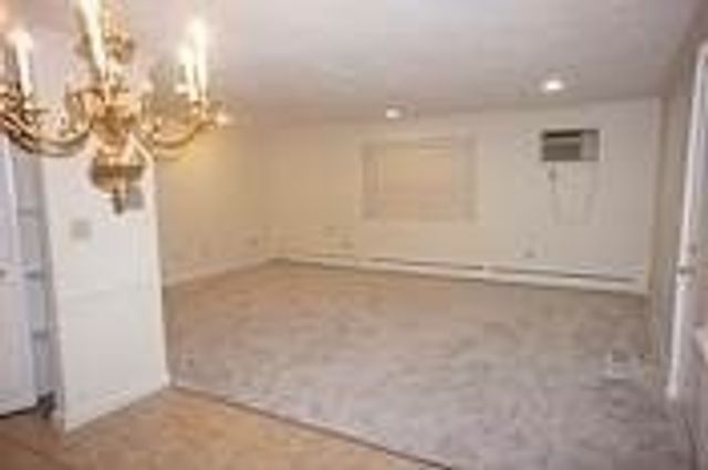 599 Old West Central C2, Franklin, MA 02038
