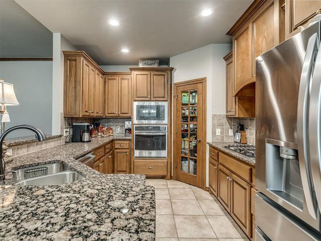 17909 Arbor Lane, Edmond, OK 73012