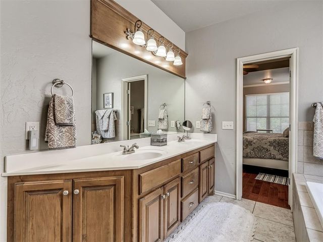 17909 Arbor Lane, Edmond, OK 73012