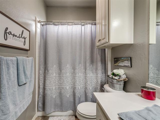 17909 Arbor Lane, Edmond, OK 73012