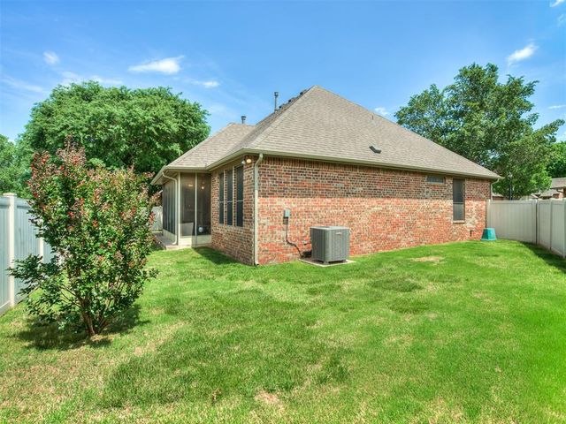 17909 Arbor Lane, Edmond, OK 73012