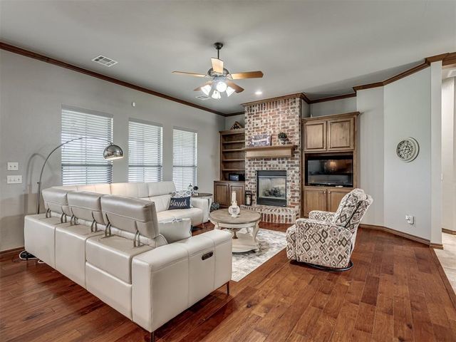17909 Arbor Lane, Edmond, OK 73012