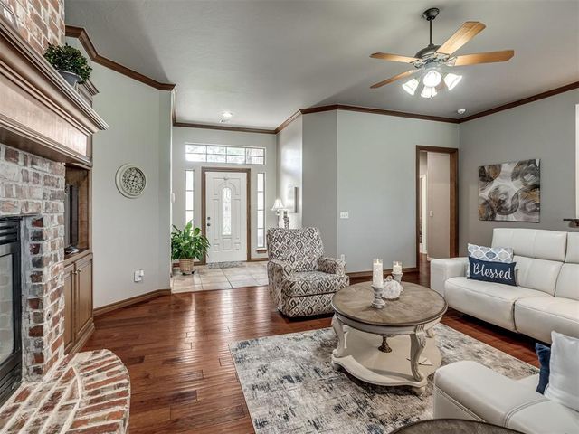 17909 Arbor Lane, Edmond, OK 73012