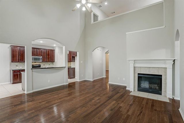 2626 N Canyon Falls Dr Drive N, Manvel, TX 77578