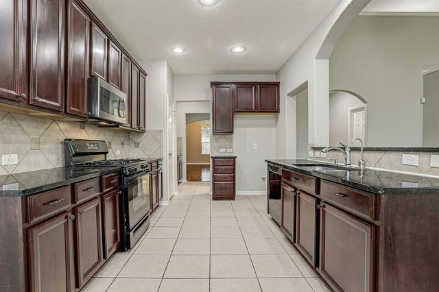 2626 N Canyon Falls Dr Drive N, Manvel, TX 77578