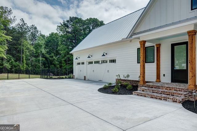 604 Stallings Road, Senoia, GA 30276