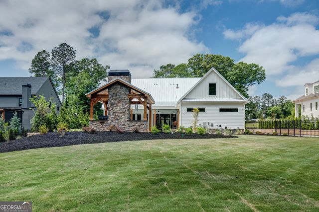 604 Stallings Road, Senoia, GA 30276